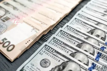 ​Курс валют Нацбанка на 26 июля. Доллар в Украине подешевел на 15 копеек, а евро - на 19