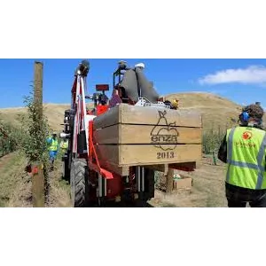 ​Роботів залучать для збирання врожаю яблук в США