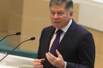 ​Лебедев проталкивает на должность коррупционера Сероштана