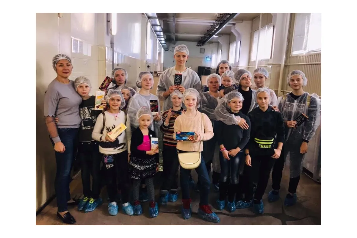 Петровский Александр Владимирович: Днепровские школьники побывали на фабрике «MILLENNIUM»