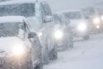​Через можливі снігопади у західних областях обмежили транспортний рух