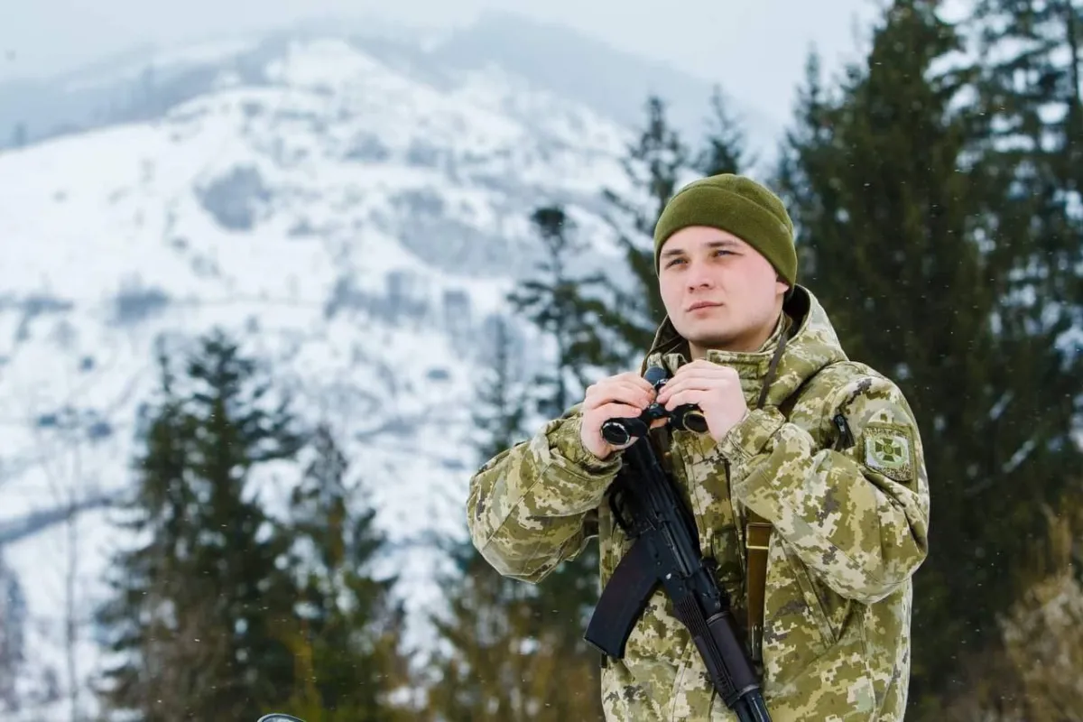 На Закарпатті прикордонники України та Румунії розшукують чотирьох чоловіків, які загубилися у горах