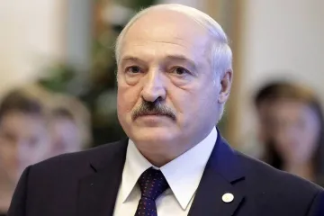 ​Президент Білорусії Олександр Лукашенко планує проводити парад на День Перемоги 9 травня