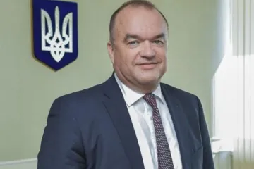 ​Петро Котін доводить українців до зубожіння, а сам хоче зарплату понад 1,6 млн гривень на місяць