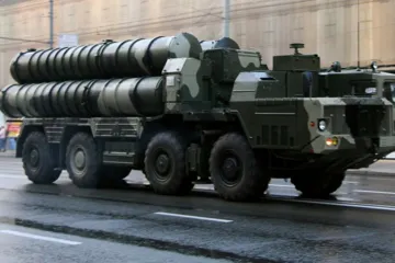 ​"Жирна ціль": ЗСУ знищили зенітно-ракетний комплекс С-300 поблизу кордону з рф (відео)