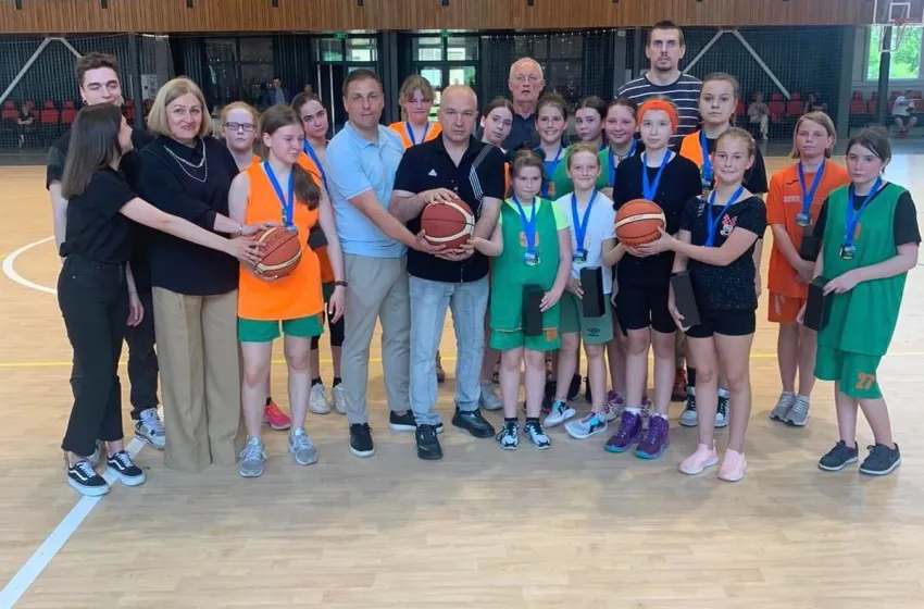 Перший дитячий турнір з баскетболу пам'яті  Іллі Грабара "Герої не вмирають"