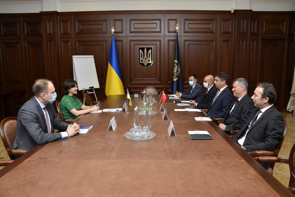 Генеральний прокурор Ірина Венедіктова зустрілася з Надзвичайним і Повноважним Послом Республіки Туреччина в Україні