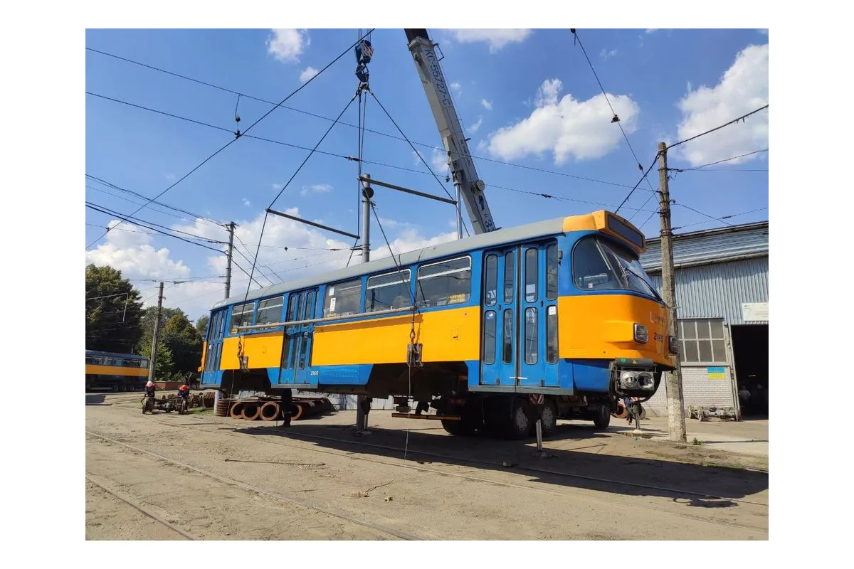 Дніпро знову закупив вживані трамваї з Німеччини