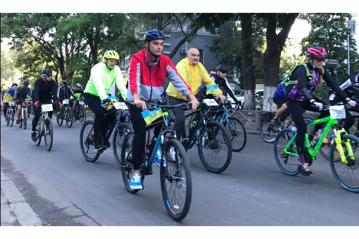 При поддержке «Евротерминала»: Велосотка-2021 собрала участников из четырех стран (фоторепортаж)