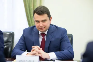 ​Окружной админсуд Киева решил отстранить Сытника от должности главы НАБУ