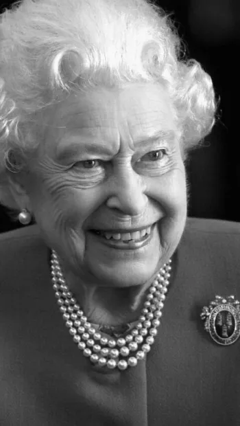 ​Королева Єлизавета II померла від раку кісткового мозку