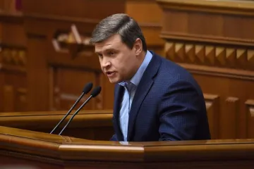 ​Нардеп Ивченко обвинил в рейдерстве главу аграрного комитета ВР Сольского