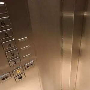 ​В Одессе оборвался лифт с пассажирами внутри 