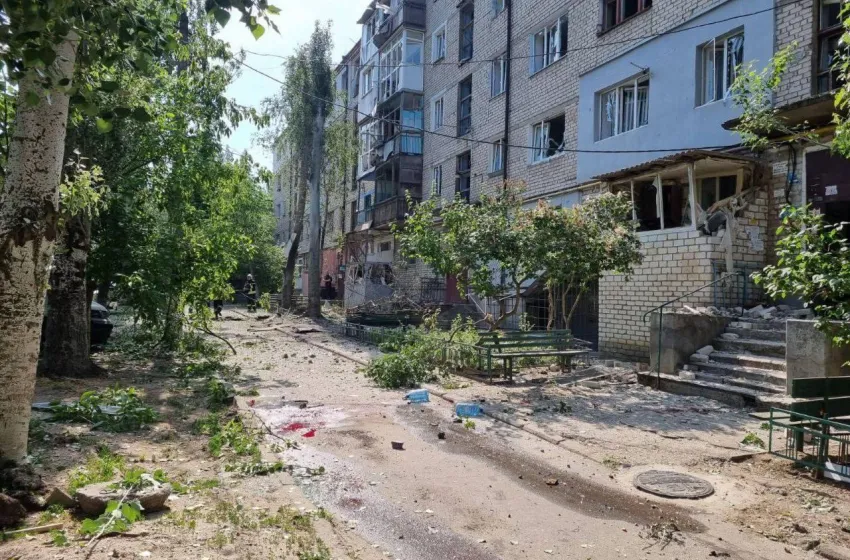 Зранку 28 травня російські окупаційні війська обстріляли житлові квартали Миколаєва, є постраждалі