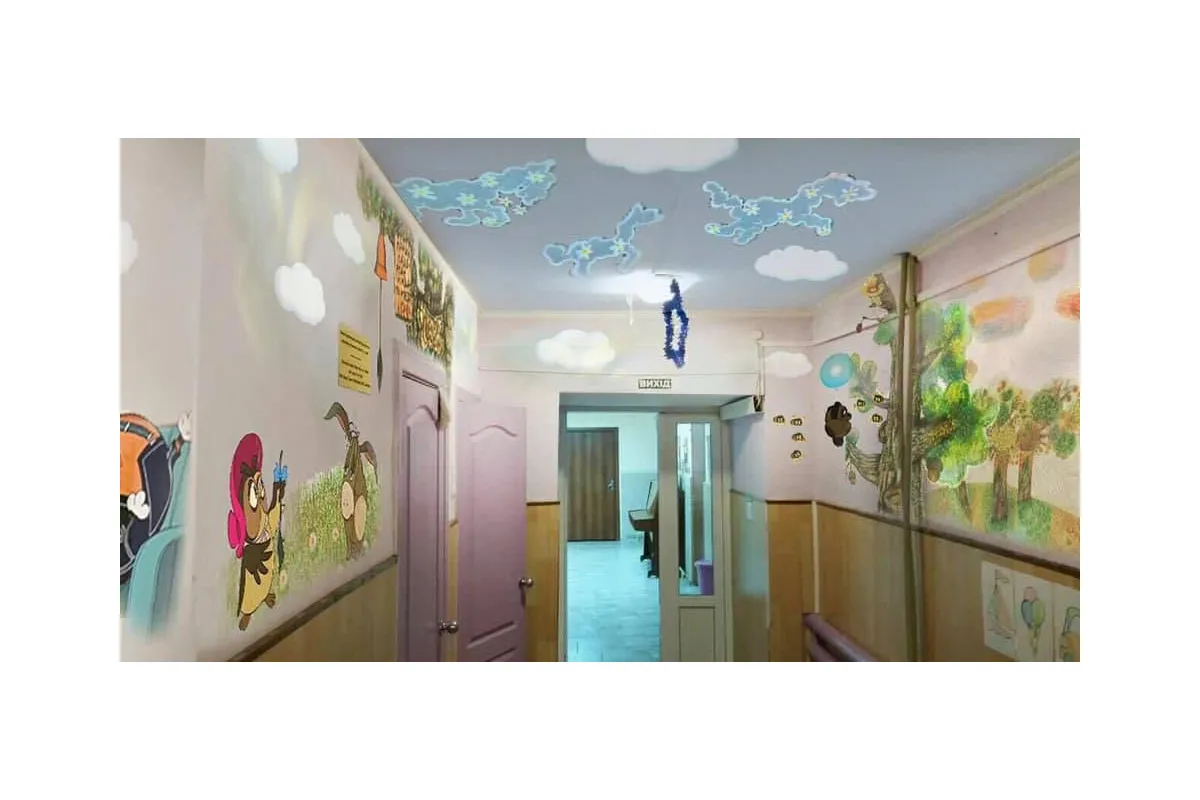 Петровский Александр Владимирович: Мультяшная атмосфера на стенах Днепровского детского дома