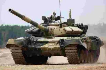 ​Російське вторгнення в Україну : Польща передала Україні понад 200 танків Т-72