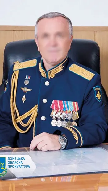 ​Наказував бомбити цивільні об’єкти у Маріуполі – заочно підозрюється російський генерал родом із Сумщини