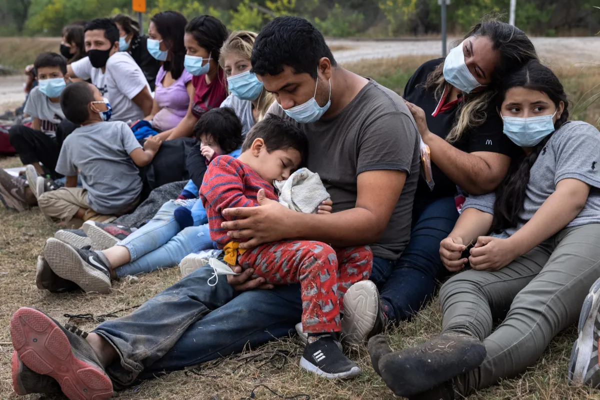 США ведуть переговори про виплату 450 тисяч доларів кожній сім’ї мігрантів, розлучених на кордоні