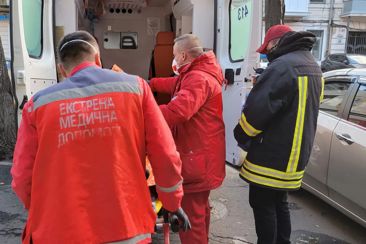 Учасники "Асоціації добровільних пожежників України" врятували одеситці життя