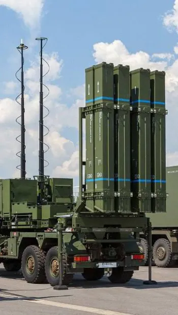 ​Німеччина підтвердила, що передає Україні другий з чотирьох зенітно-ракетний комплекс IRIS-T SLM, йдеться на сайті федерального уряду