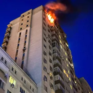 ​КМВА показали фото пожежі в багатоповерхівці Голосіївського району