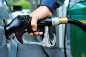 ​В Украине взлетели цены на бензин: что произошло и сколько придется заплатить