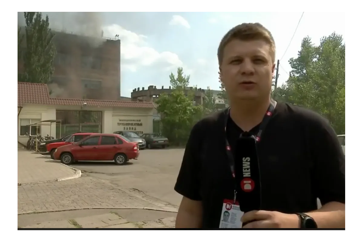 У Дніпрі горить одна з будівель заводу ім. Карла Лібкнехта (оновлено)