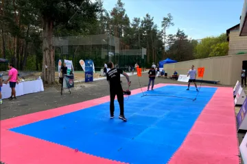 ​Перший фестиваль з ейр-бадмінтону та падел тенісу пройшов у Києві