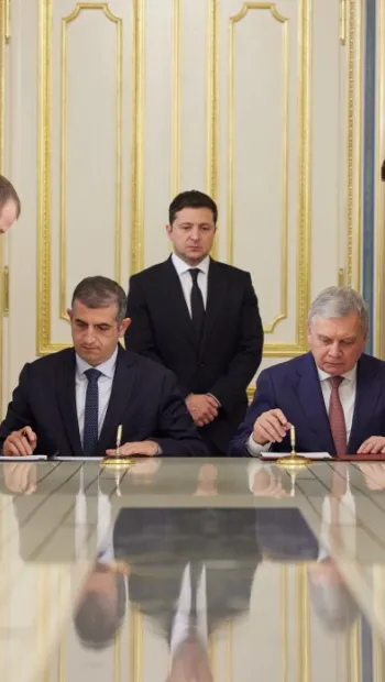 ​Украина и Турция подписали Меморандум относительно строительства совместного учебно-испытательного центра по эксплуатации беспилотников