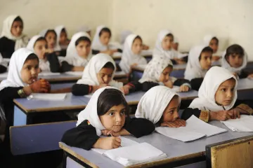 ​ЮНЕСКО: число учнів у школах Афганістану зросло з 1 млн. у 2001 році до 10 млн. у 2021 році, проте навчання для дівчат – під загрозою