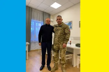 ​Полковник ЗСУ Игорь Серков рассказал о докторе Вадиме Крыжевском, который спасает наших раненых бойцов и делает невозможное