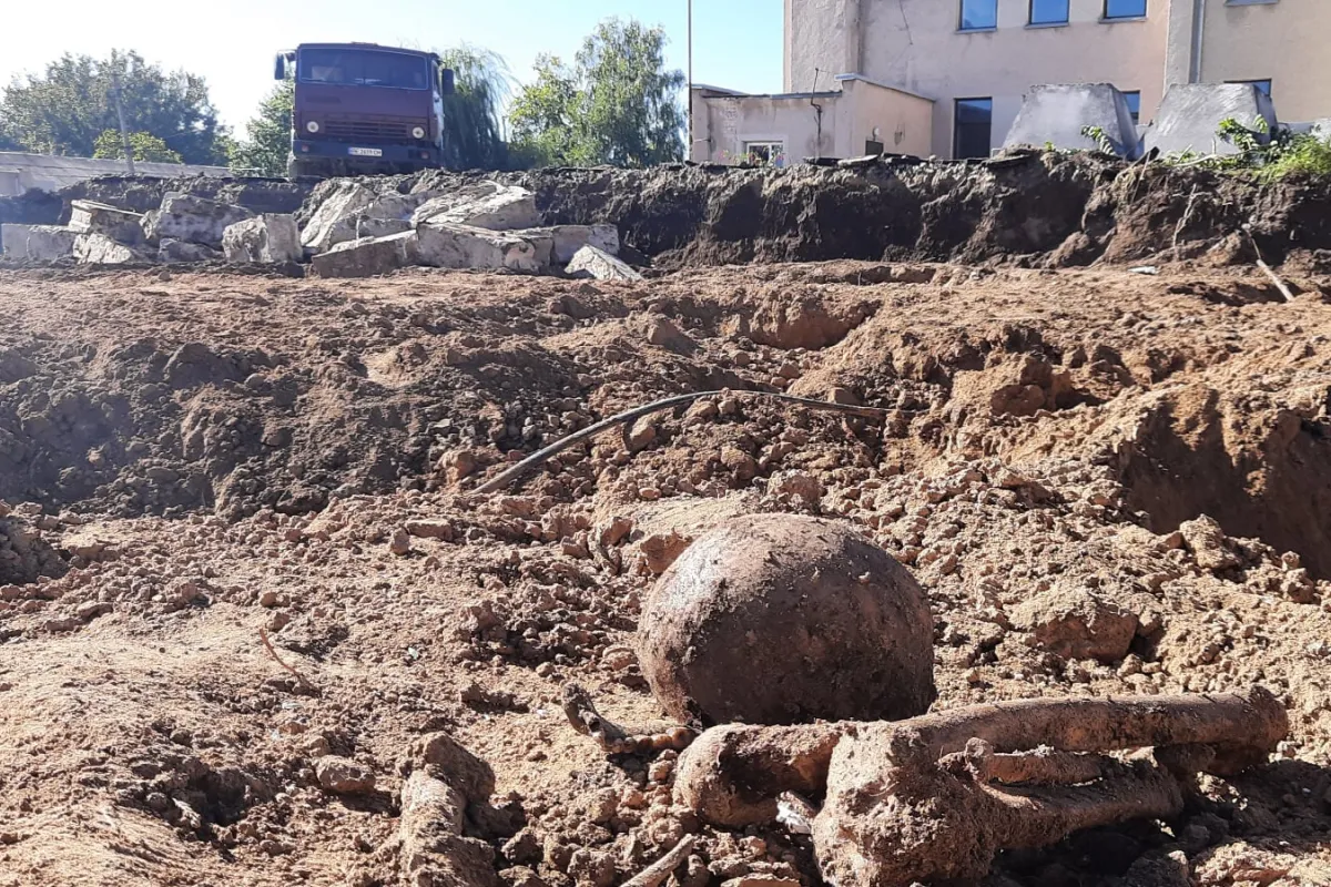 На Миколаївщині під час будівництва супермаркету знайшли людські залишки