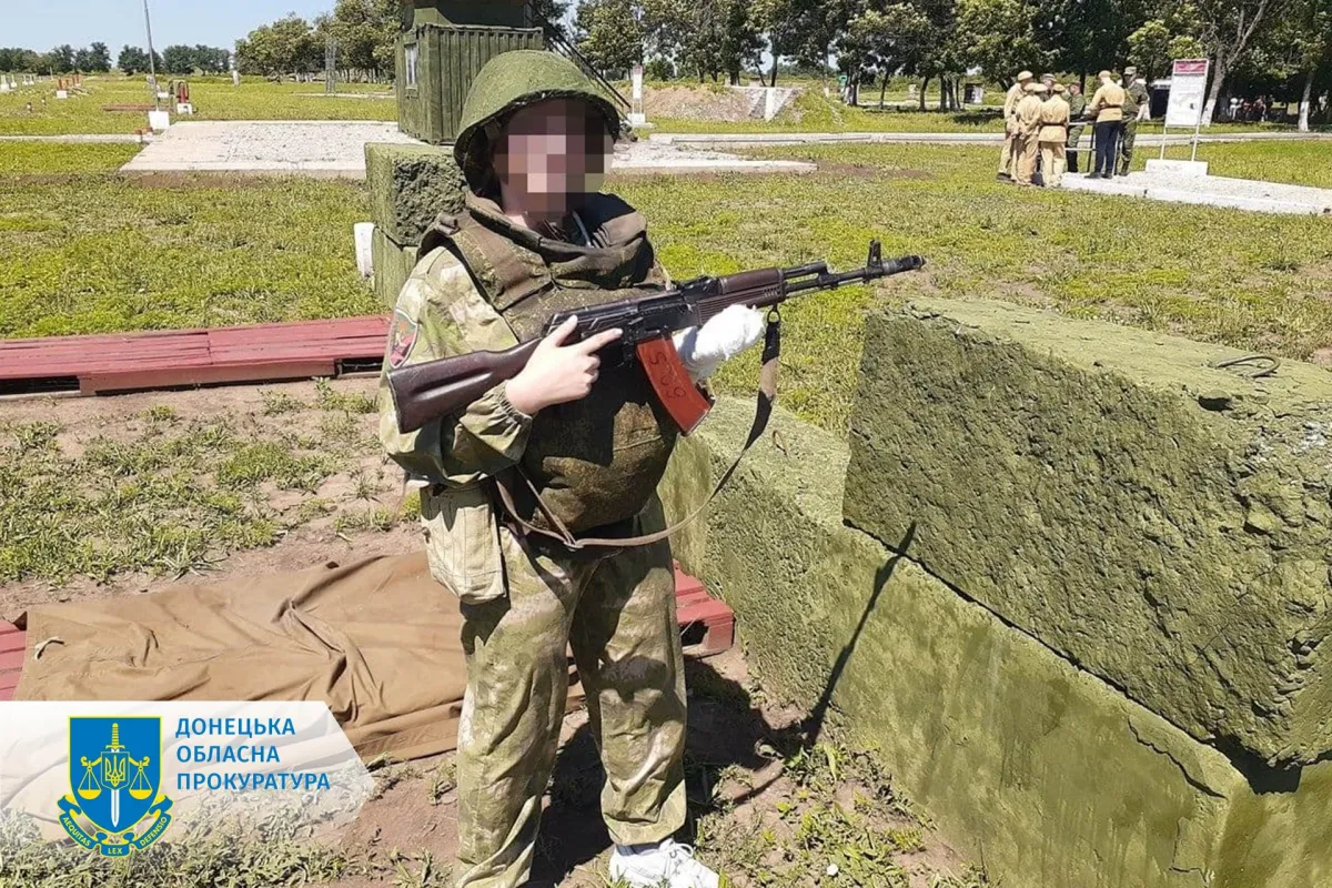 Навчають дітей воювати - на Донеччині заочно судитимуть засновника військово-патріотичних клубів «ДНР»