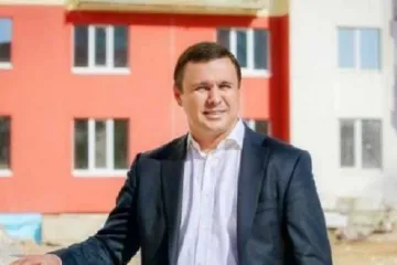 ​  			На Черниговщине соратник Порошенко Микитась начал активную скупку голосов		