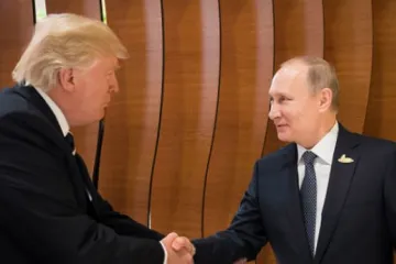 ​  			Трамп пошел на уступки, чтобы угодить Путину, – The Washington Post		