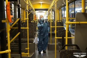 ​  			В СНБО решают, когда закрыть общественный транспорт в Украине из-за коронавируса		