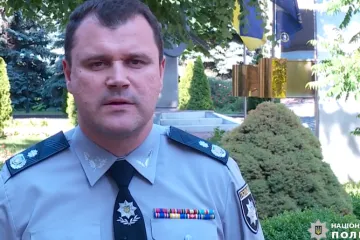 ​  			После тотальных проверок в Украине от службы в полиции отстранили 10 глав отделов		