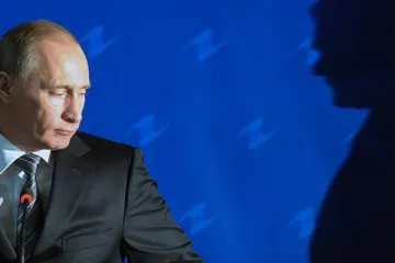​  			В России составлен рейтинг вероятных преемников Путина		
