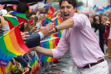 ​  			Канада вывезла тайно 22 геев из Чечни, предоставив им статус беженцев		
