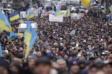 ​  			В Украине грянул очередной политический кризис — эксперт		