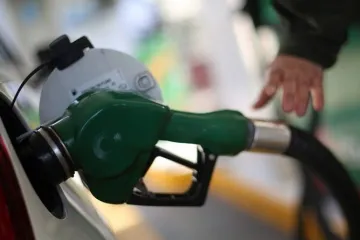 ​  			В Украине резко изменились цены на бензин: что ждет водителей в 2020 году		