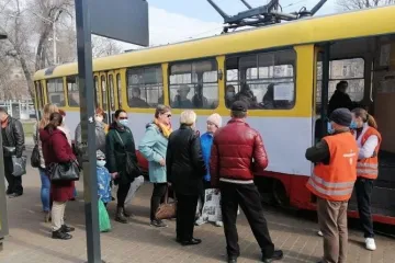 ​  			В Одессе ограничивают работу общественного транспорта		