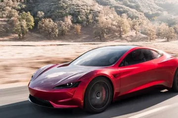 ​  			Новый Roadster от Tesla оставит за спиной все гиперкары планеты		