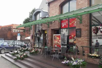​  			В Гданьске пьяные поляки избили украинца из-за его национальности		