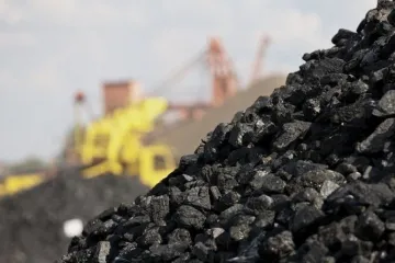 ​  			Связанная с экс-нардепом фирма вывозит уголь из шахт сепаратистов		