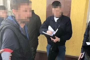 ​  			Полмиллиона гривен взяткі: в Полтаве руководитель общественной организации требовал  за «рот на замке»		