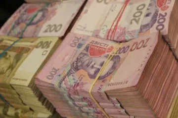 ​  			Преступники присвоили более 7 млн гривен на соцпомощи детям		
