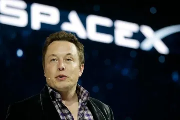 ​  			Экс-сотрудник SpaceX: за созданием биткоина стоит Илон Маск		