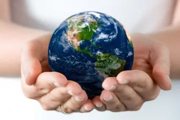 ​  			Сегодня Всемирный день окружающей среды (День эколога)		