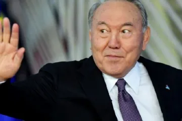 ​  			Назарбаев «устал и ушел». Что будет с его страной?		